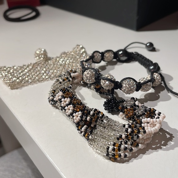 Bead jewelry - Picture 2 of 2